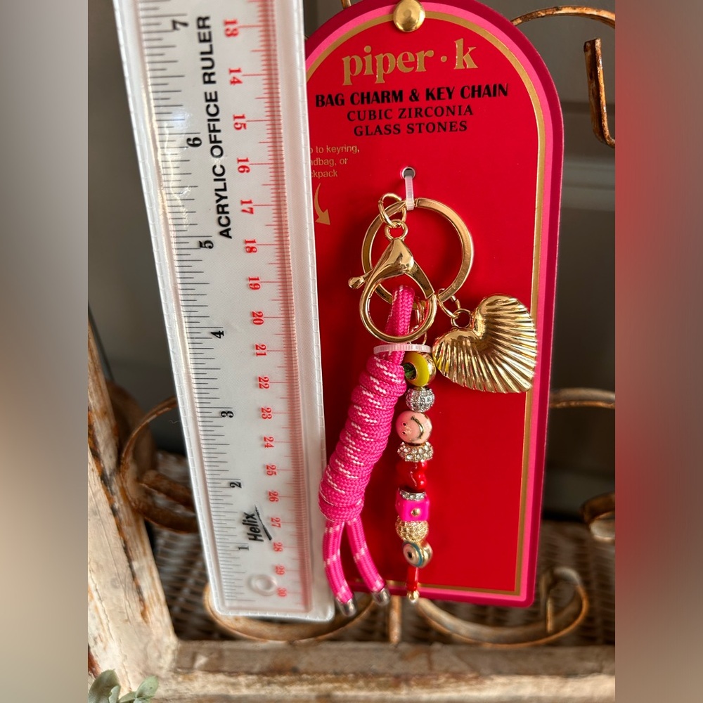 ⚡️15 Piper K Gold Heart and Pink Bag Charm and Key Holder - Picture 3 of 3